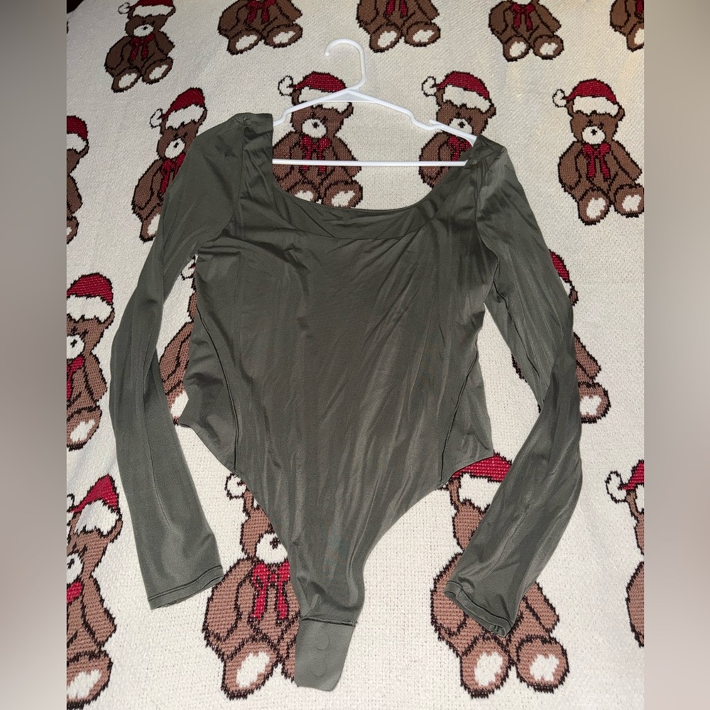 Lululemon Nulu Square Neck Long Sleeve Bodysuit
